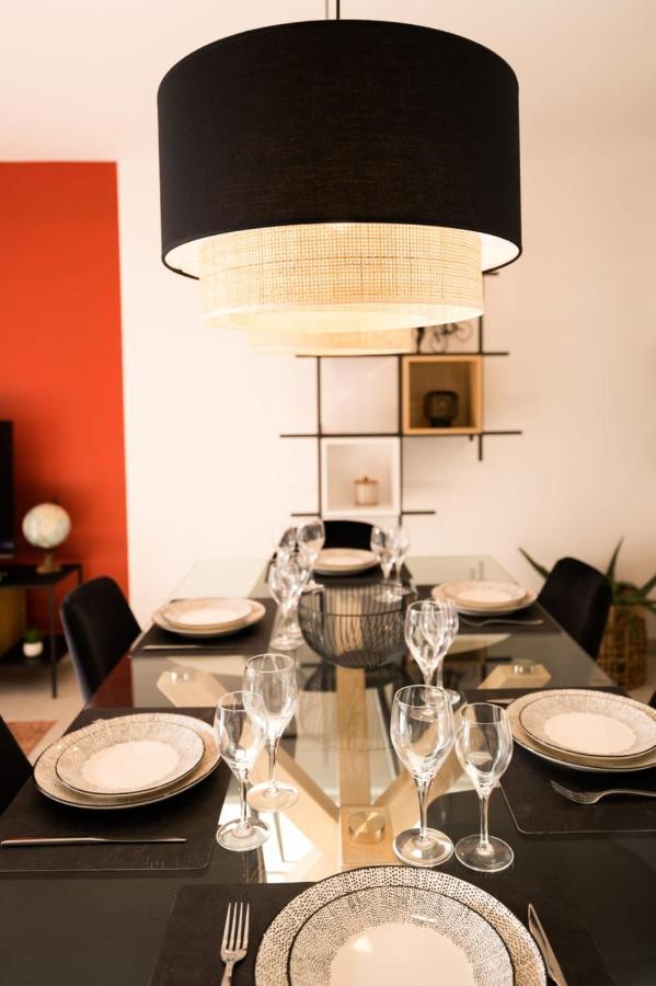 Le Reposoir - New 2 Bedroom Apartment With Terrace & Garage Άννεσι Εξωτερικό φωτογραφία